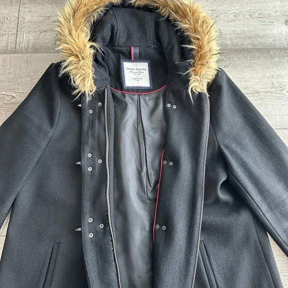 Tommy‎ Hilfiger Womens Wool Toggle Walker Pea Coat Size L Faux Fur Hood Preppy